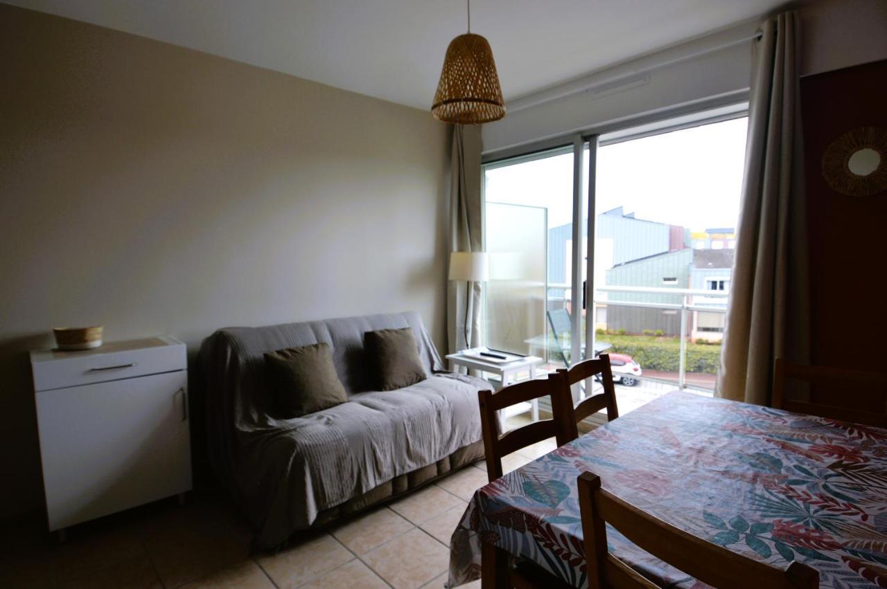 Appartement Au Pied De La Plage - Balcon - Parking Courseulles-sur-Mer Kültér fotó