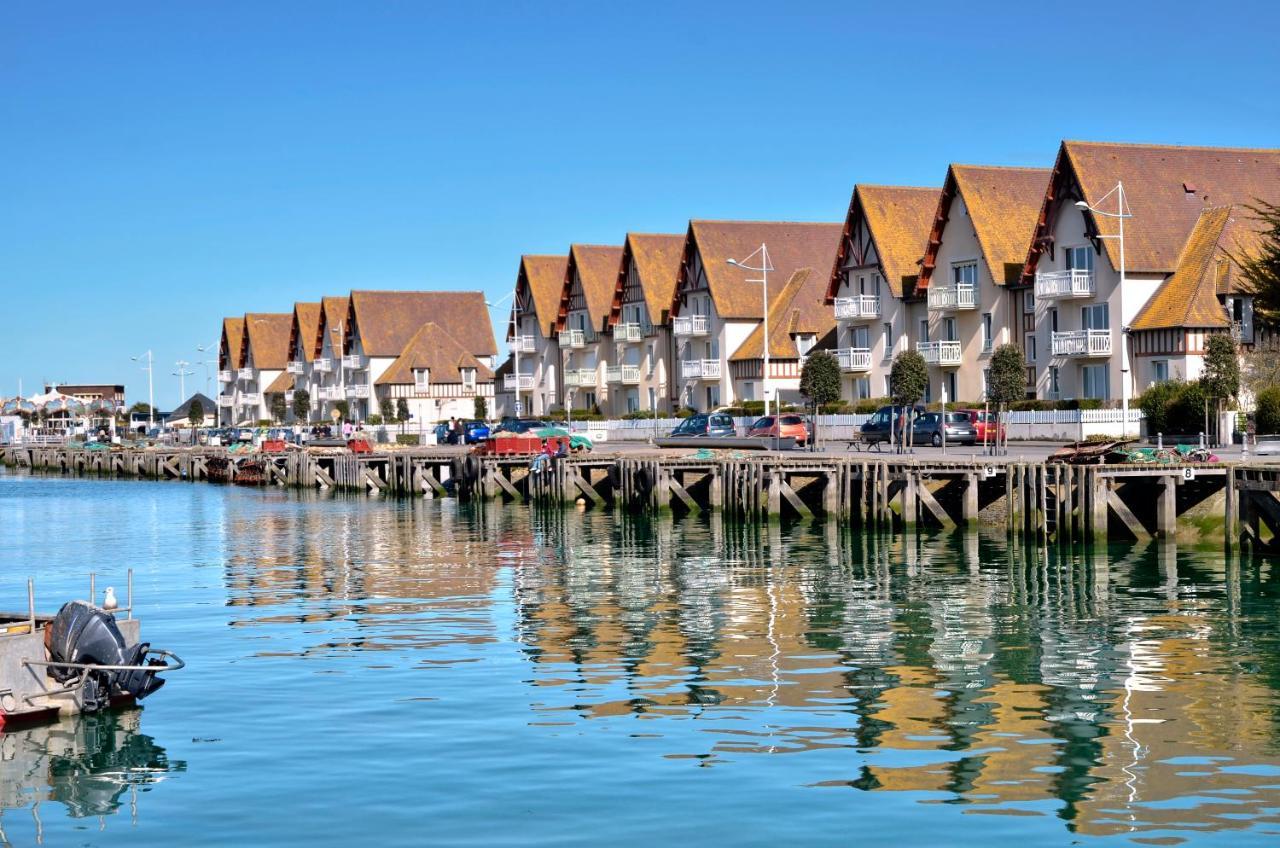 Appartement Au Pied De La Plage - Balcon - Parking Courseulles-sur-Mer Kültér fotó